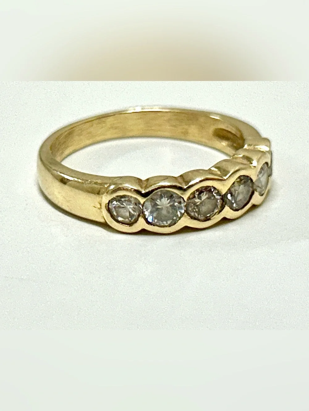 Vintage 14 Karat Gold 6 Bezel Set Diamond Ring